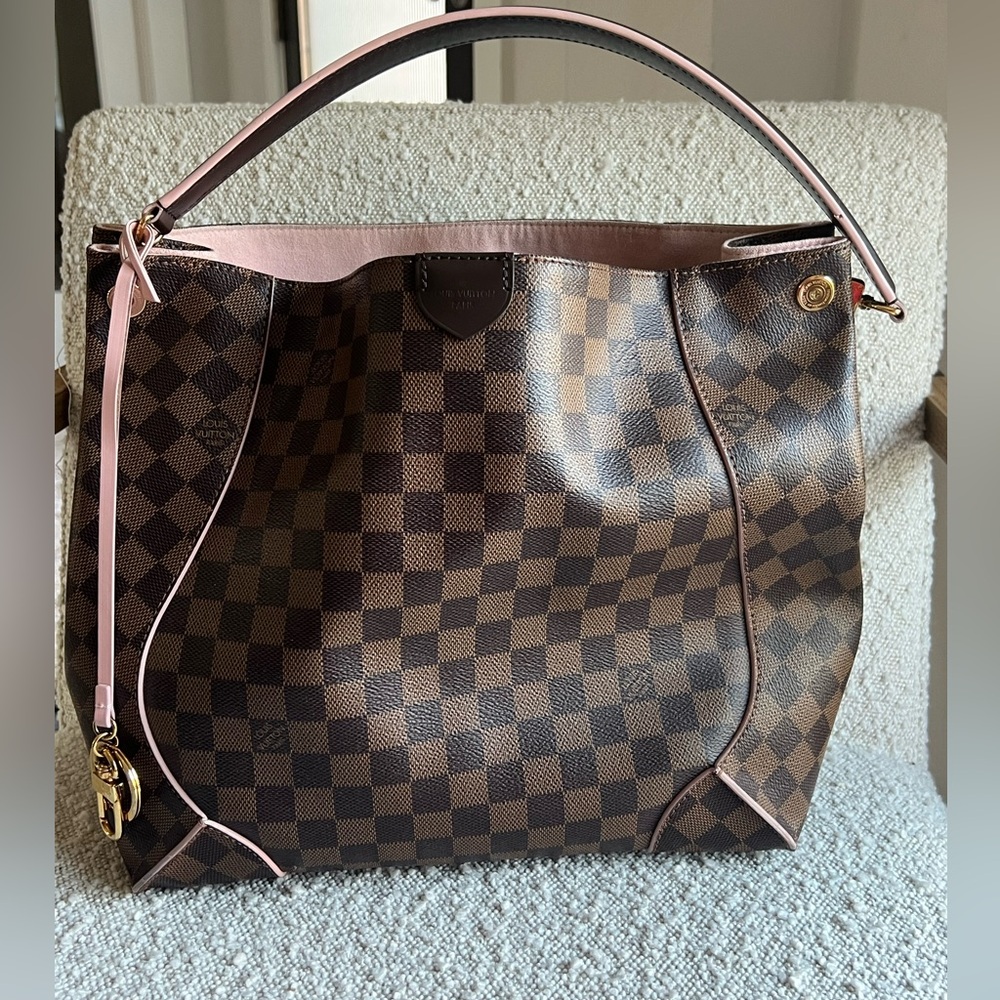 Authentic LOUIS VUITTON Damier Ebene Caissa Hobo Rose Ballerine